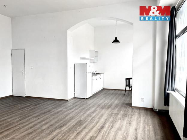 Pronájem obchodního prostoru, Opava - Předměstí, Krnovská, 40 m2