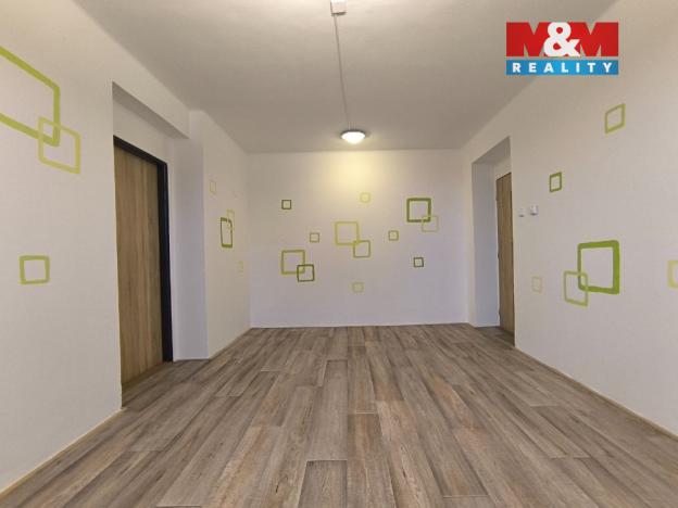 Prodej bytu 2+1, Bušanovice - Želibořice, 56 m2