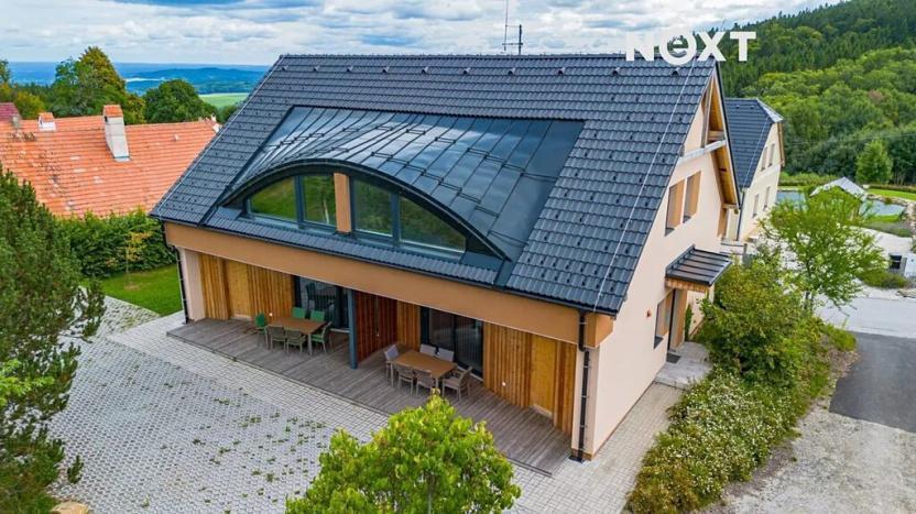 Prodej vícegeneračního domu, Horní Stropnice, 208 m2