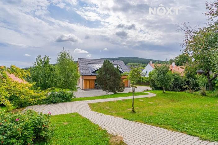 Prodej vícegeneračního domu, Horní Stropnice, 208 m2