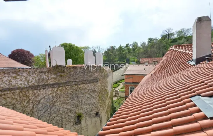 Pronájem bytu 4+1, Praha - Malá Strana, Vlašská, 221 m2