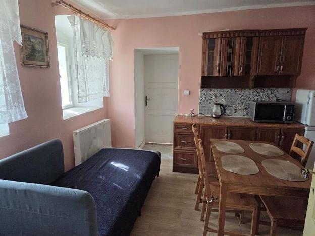 Pronájem bytu 1+1, Horní Planá, Švermova, 35 m2