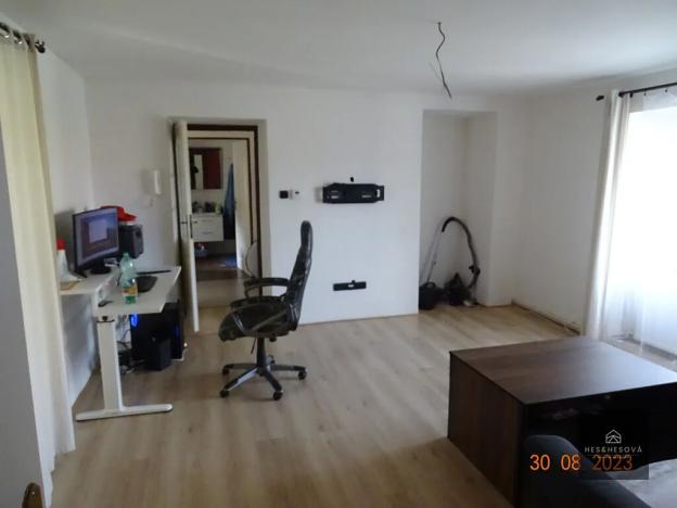 Prodej rodinného domu, Zbuzany, U Kovárny, 230 m2