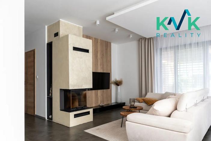 Prodej rodinného domu, Hájek, 228 m2