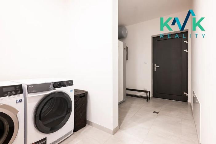 Prodej rodinného domu, Hájek, 228 m2