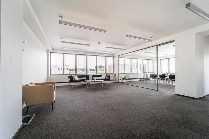 Pronájem kanceláře, Brno, Dornych, 397 m2