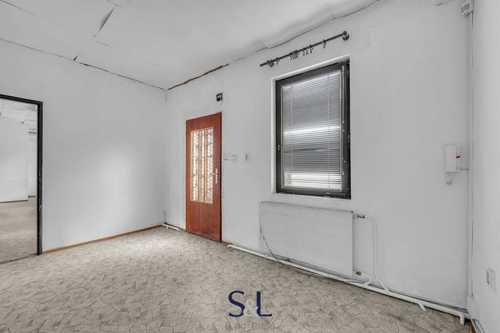 Prodej obchodního prostoru, Nový Bor, Česká, 325 m2