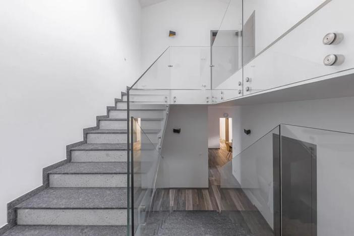 Prodej rodinného domu, Praha - Dolní Měcholupy, Na návsi, 392 m2