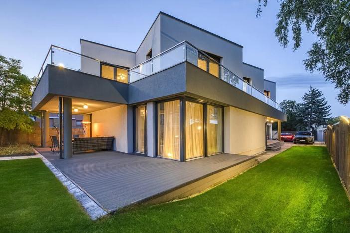 Prodej rodinného domu, Praha - Dolní Měcholupy, Na návsi, 392 m2