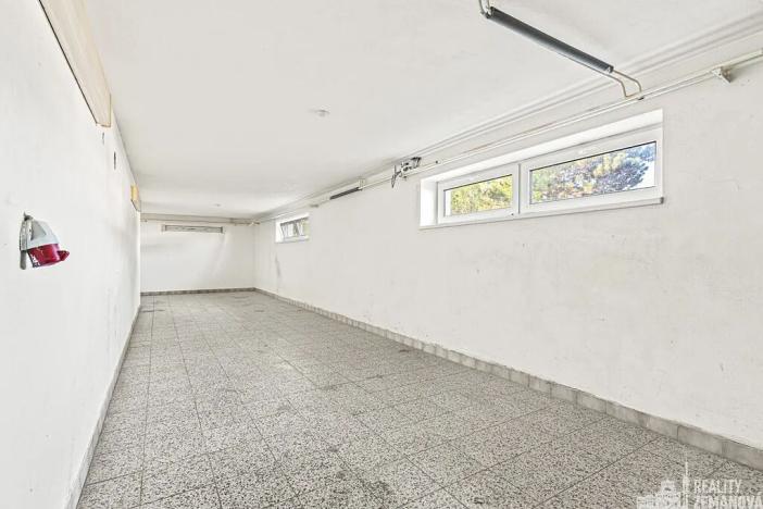 Prodej rodinného domu, Mnichovice, Skuhrovecká, 591 m2