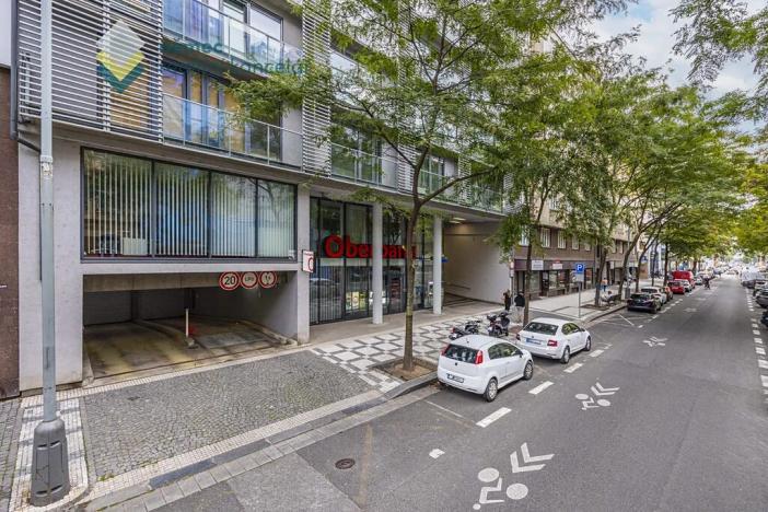 Pronájem bytu 1+kk, Praha - Karlín, Křižíkova, 48 m2