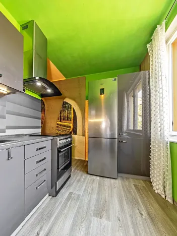 Prodej bytu 3+1, Praha - Hostivař, Horolezecká, 62 m2