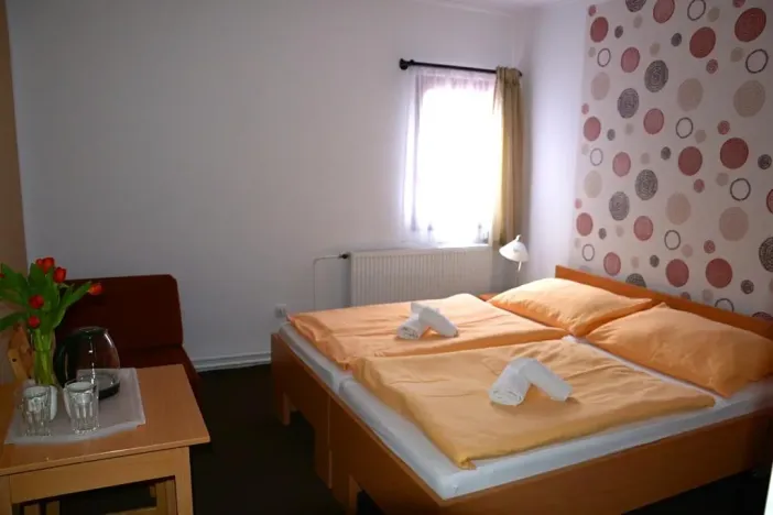 Prodej ubytování, Turnov, Hluboká, 600 m2