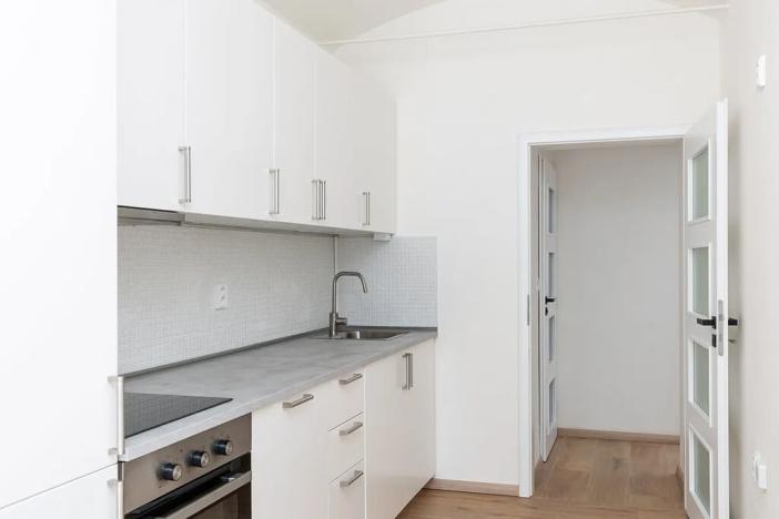 Pronájem bytu 2+kk, Praha - Libeň, Františka Kadlece, 34 m2