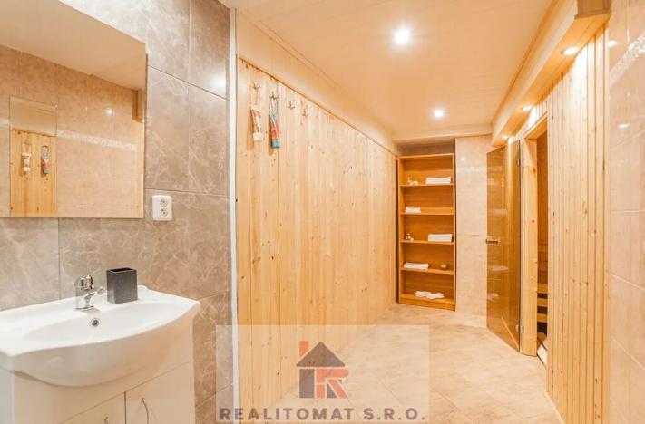 Pronájem bytu 1+kk, Praha - Jinonice, Peroutkova, 55 m2