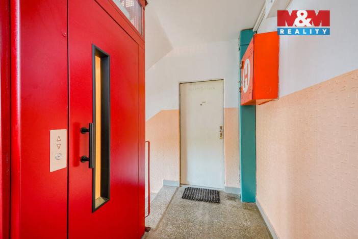 Prodej bytu 3+1, Plzeň - Skvrňany, Vojanova, 70 m2