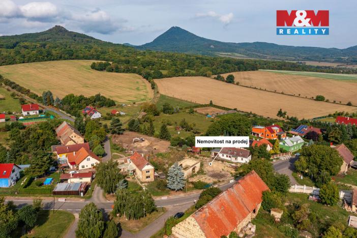 Prodej pozemku pro bydlení, Velemín - Březno, 1215 m2