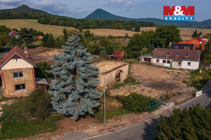 Prodej pozemku pro bydlení, Velemín - Březno, 1215 m2