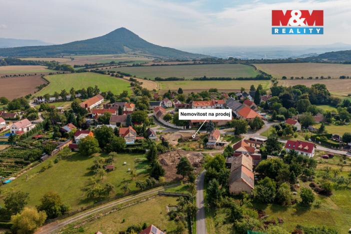Prodej pozemku pro bydlení, Velemín - Březno, 1215 m2