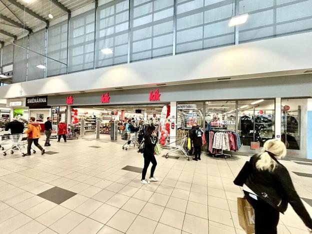 Pronájem obchodního prostoru, Zlín, 20 m2