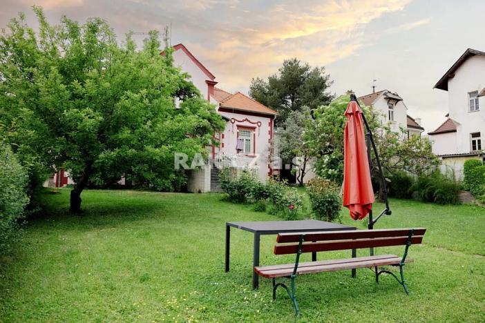 Prodej vily, Praha - Strašnice, Mrštíkova, 300 m2