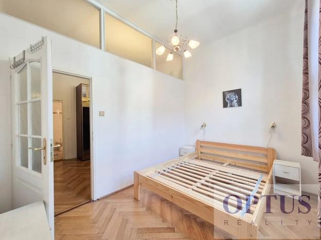 Pronájem bytu 2+1, Praha - Hradčany, Na valech, 78 m2