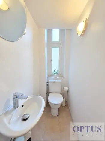 Pronájem bytu 2+1, Praha - Hradčany, Na valech, 78 m2