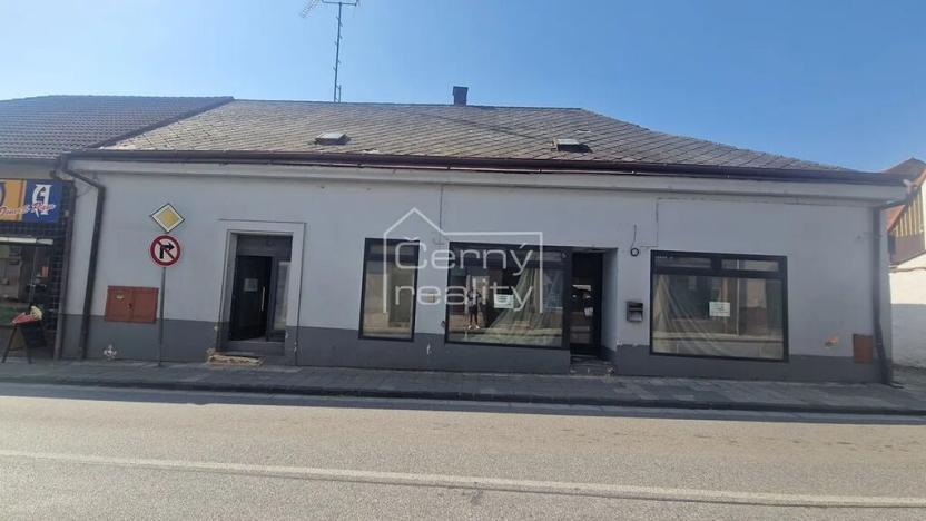 Prodej obchodního prostoru, Nový Bydžov, Dukelská třída, 300 m2