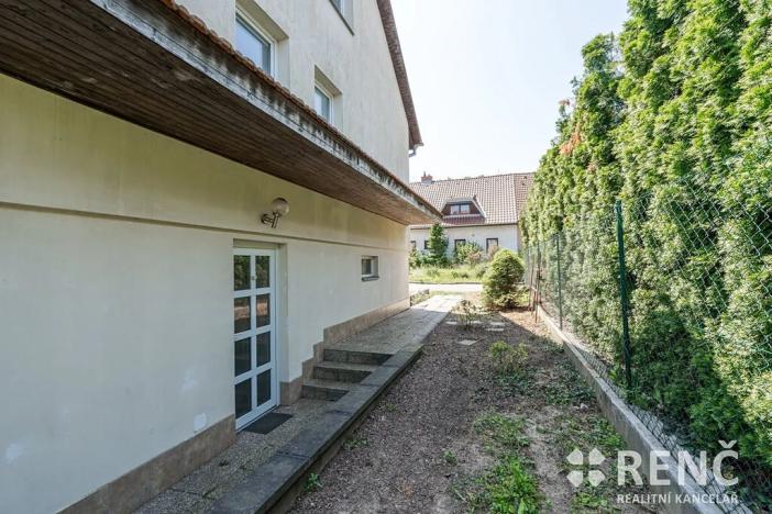 Prodej rodinného domu, Podolí, 216 m2