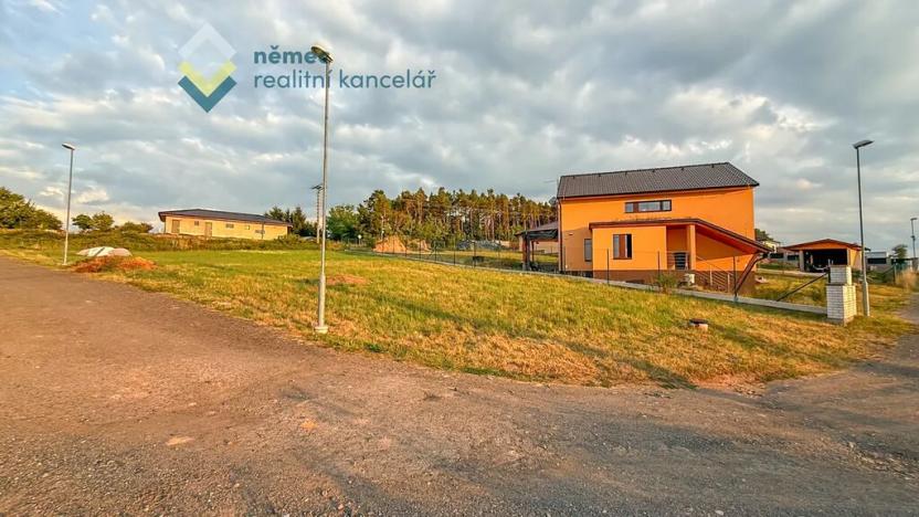 Prodej pozemku pro bydlení, Rosovice, 913 m2