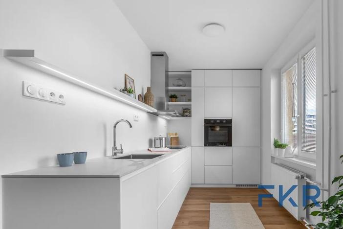 Prodej bytu 3+kk, Praha - Strašnice, Michelangelova, 63 m2