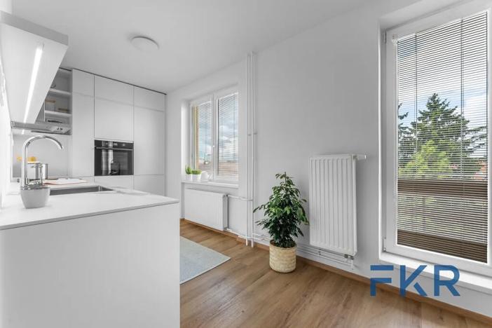 Prodej bytu 3+kk, Praha - Strašnice, Michelangelova, 63 m2