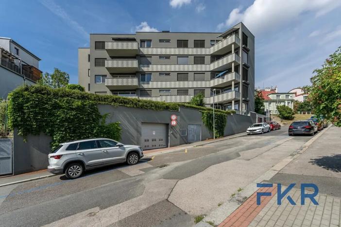 Prodej bytu 4+kk, Praha - Libeň, Zenklova, 97 m2