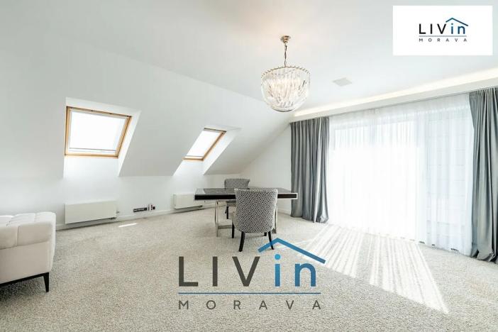 Prodej rodinného domu, Šternberk, Vinný vrch, 300 m2