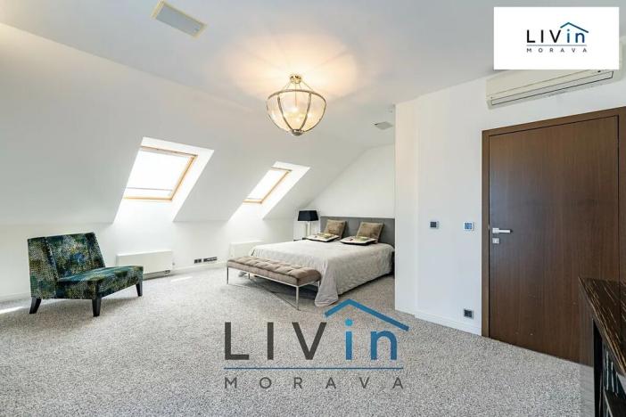 Prodej rodinného domu, Šternberk, Vinný vrch, 300 m2