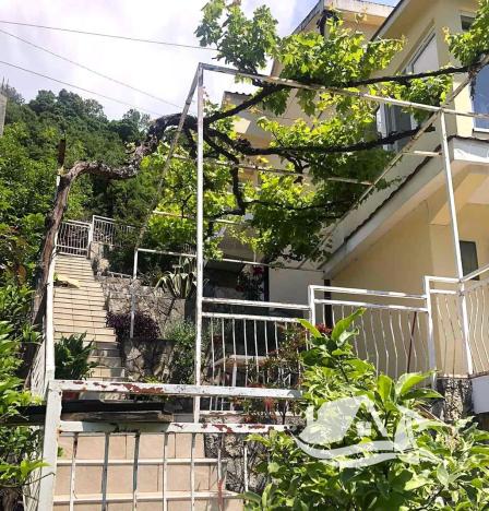 Prodej rodinného domu, Zelenika, Černá Hora, 164 m2