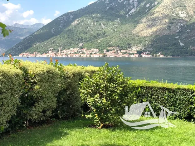 Prodej rodinného domu, Столив, Černá Hora, 330 m2