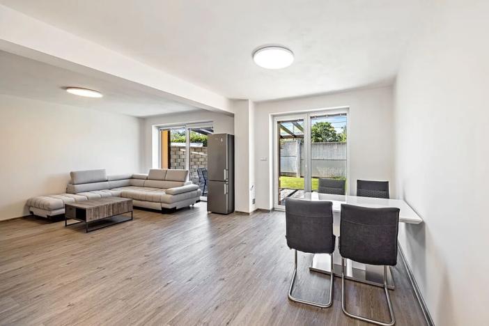 Prodej rodinného domu, Světice, Na Žlábku, 162 m2