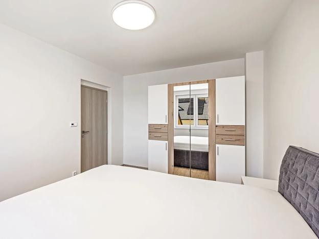 Prodej rodinného domu, Světice, Na Žlábku, 162 m2