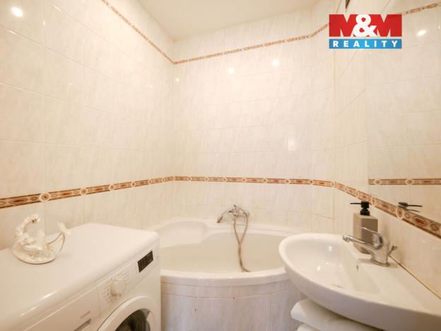 Prodej bytu 2+kk, Praha - Vinohrady, V Horní Stromce, 45 m2