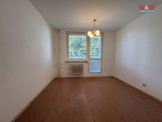 Prodej bytu 3+1, Třebíč - Nové Dvory, Velkomeziříčská, 76 m2