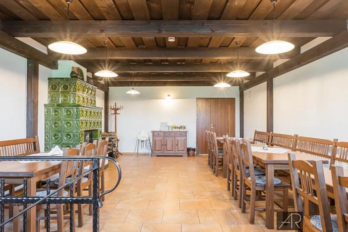 Prodej ubytování, Hovorany, 885 m2