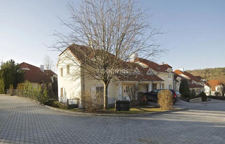 Pronájem rodinného domu, Praha - Nebušice, V oblouku, 212 m2