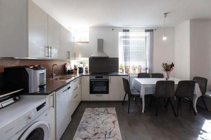 Prodej činžovního domu, Uherské Hradiště, Svatojiřské nábřeží, 293 m2