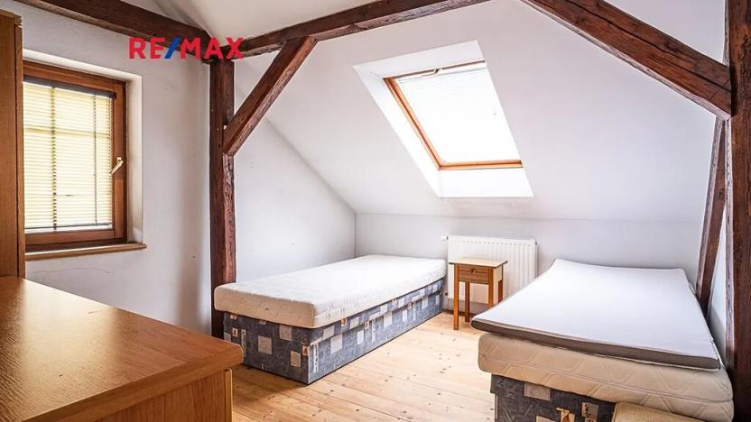 Prodej rodinného domu, Cvikov, Komenského, 298 m2