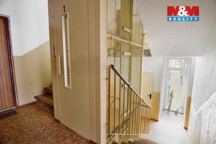 Prodej bytu 2+1, Chomutov, Stavbařská, 56 m2