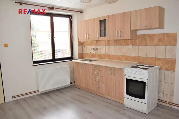 Pronájem bytu 1+1, Plzeň, Petřínská, 35 m2