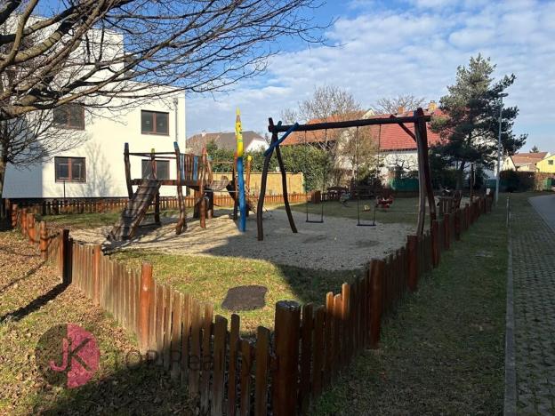 Pronájem bytu 3+kk, Praha, Pastevců, 80 m2