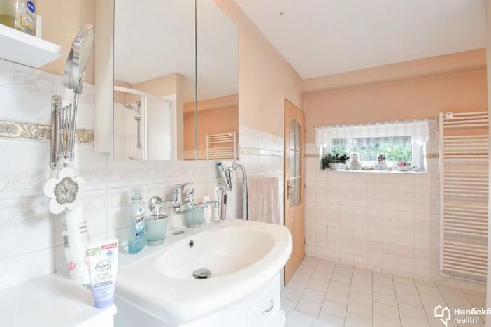 Prodej rodinného domu, Loučná nad Desnou, 190 m2