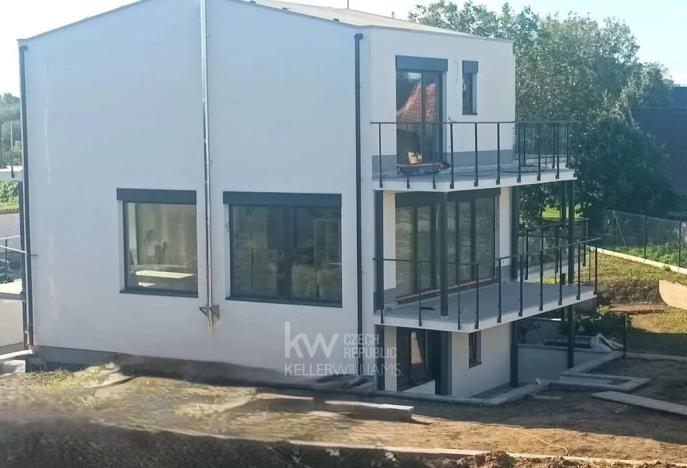 Prodej rodinného domu, Praha - Suchdol, Bažantní, 173 m2